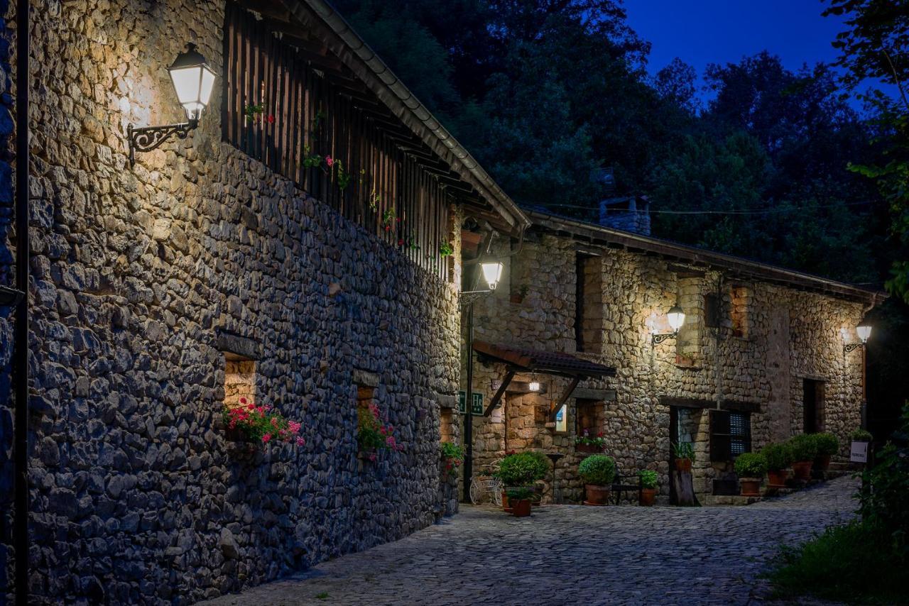 Hotel Rural La Tahona De Besnes อาเรนัส เด กาบราเลส ภายนอก รูปภาพ