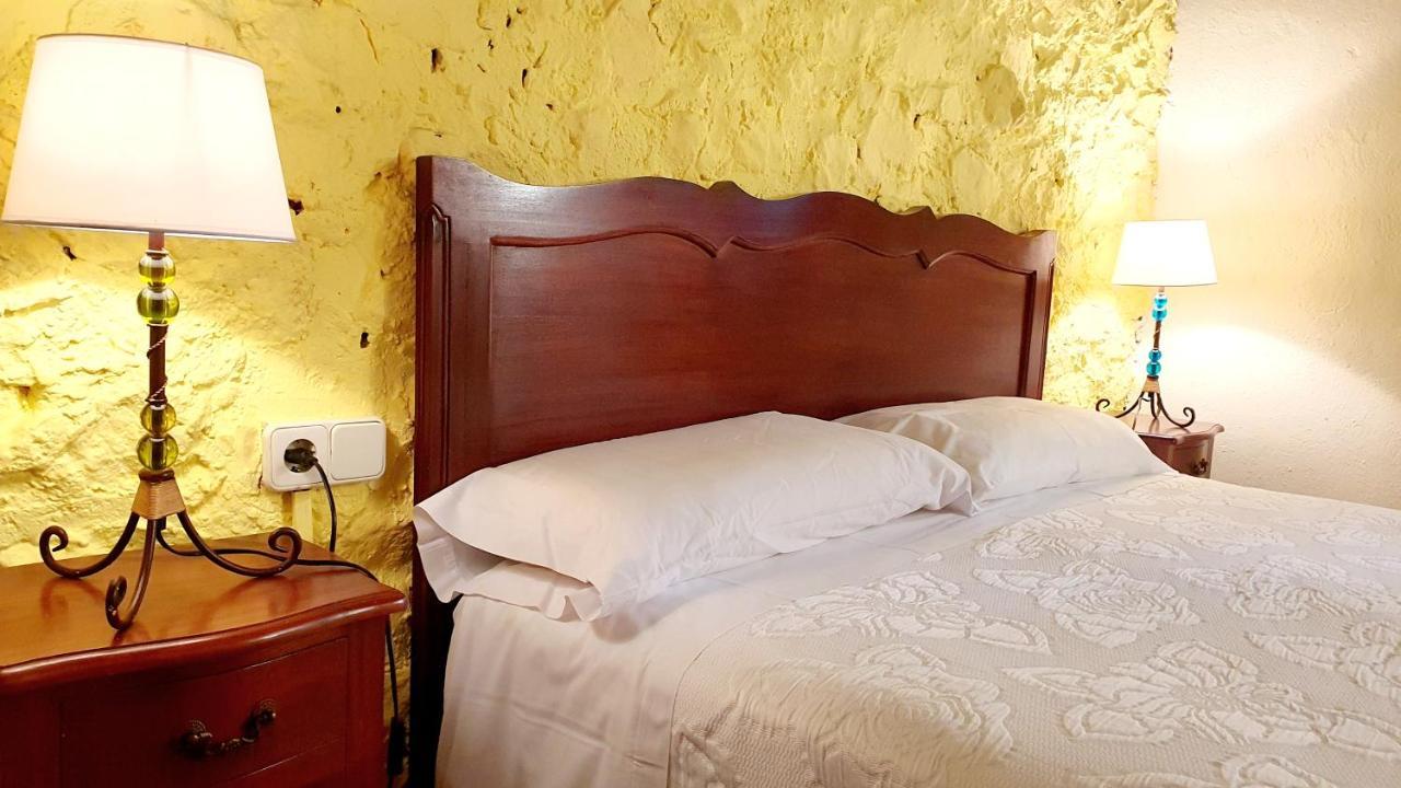 Hotel Rural La Tahona De Besnes อาเรนัส เด กาบราเลส ภายนอก รูปภาพ