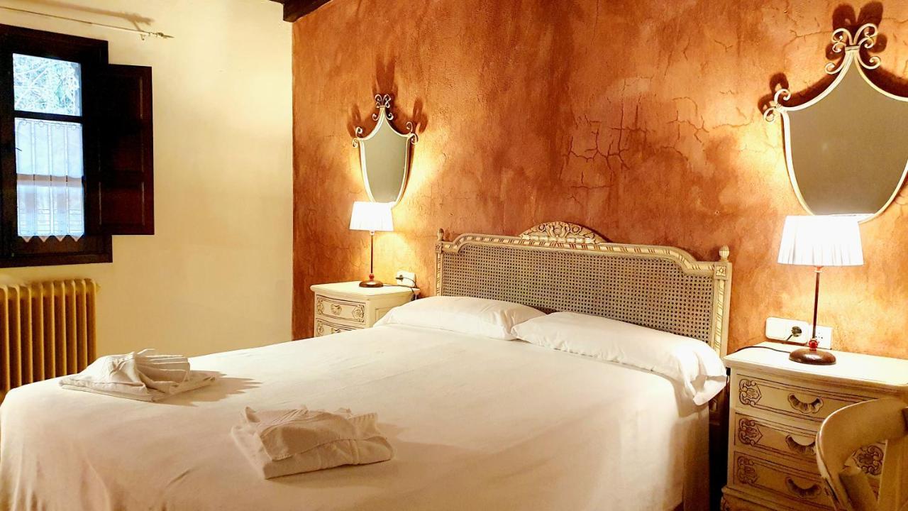 Hotel Rural La Tahona De Besnes อาเรนัส เด กาบราเลส ภายนอก รูปภาพ